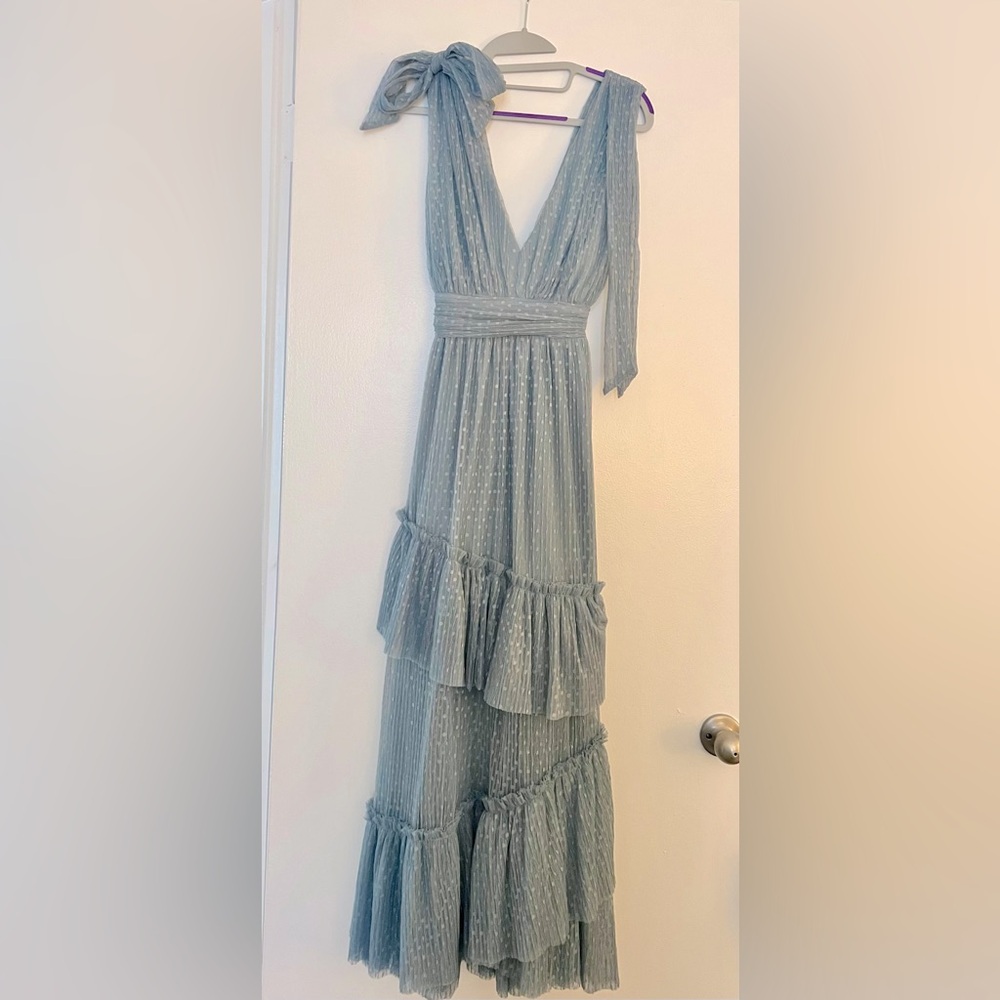 New never worn blue midi summer wedding guest dress